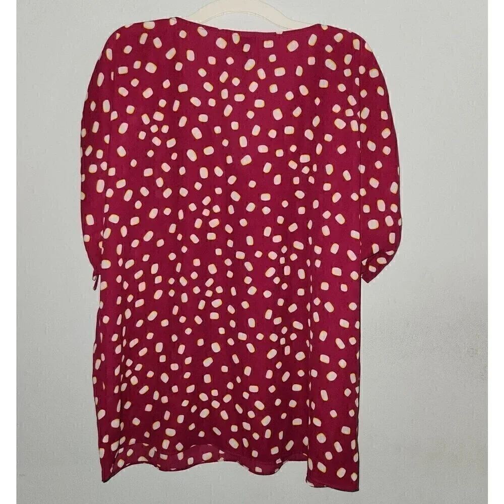 Kate Spade Mallow Dot Ruched Sleeve Top Sz M Berry White NWOT - Picture 4 of 5